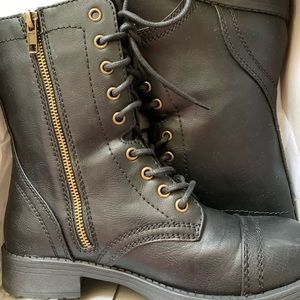 2 Brand new combat style boots.